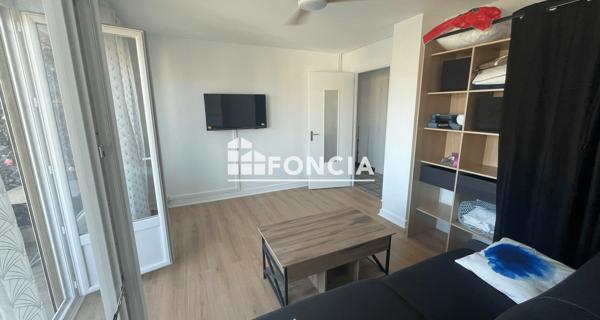 Location Studio meublé 35 m² - Valence 26000
