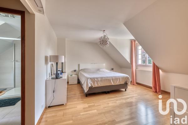 Maison à vendre 8 pièces 169 m² Le Plessis-Trévise