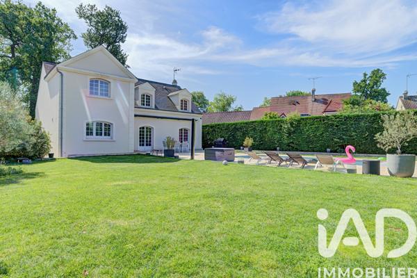 Maison à vendre 8 pièces 169 m² Le Plessis-Trévise