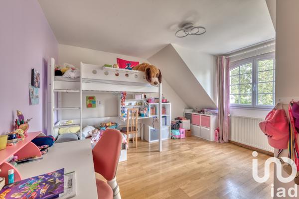 Maison à vendre 8 pièces 169 m² Le Plessis-Trévise