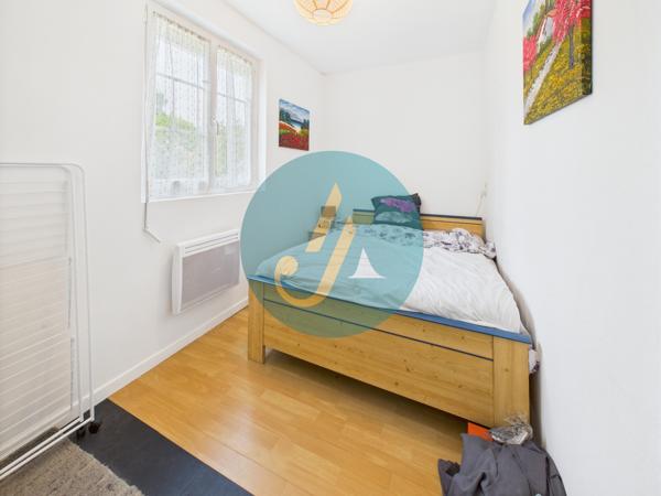 Nevers (58000) Rare à Nevers – Ensemble immobilier avec maison principale de charme + 3 logements indépendants À deux pas du