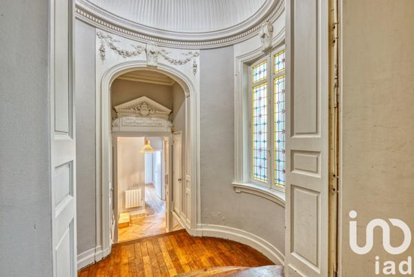 Appartement 3 pièces de 72 m² à Bordeaux (33300)