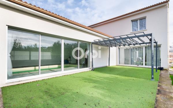 Maison à vendre    2 pièces •  Limoges