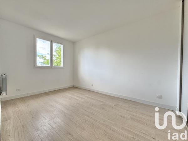 Location maison 5 pièces 131 m² Saint-Germain-lès-Corbeil