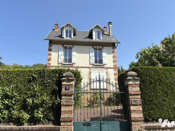 MEULAN - SECTEUR THUN - MAISON DE MAITRE