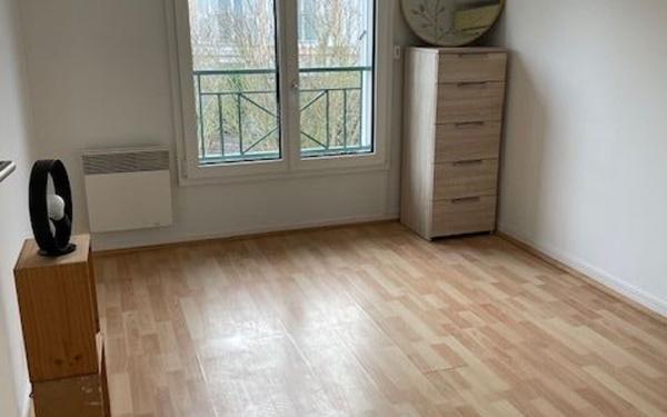 Maison à louer    5 pièces • 88,83 m2 Bailly-Romainvilliers