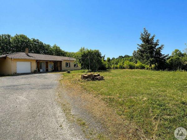 Maison de plain pied avec terrain