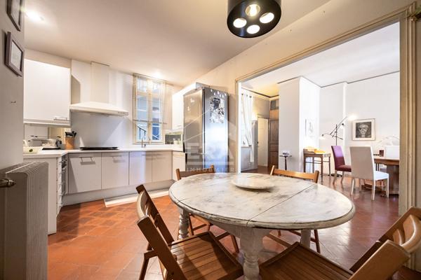 À vendre : Appartement spacieux de 6 pièces à Perpignan, Centre ville