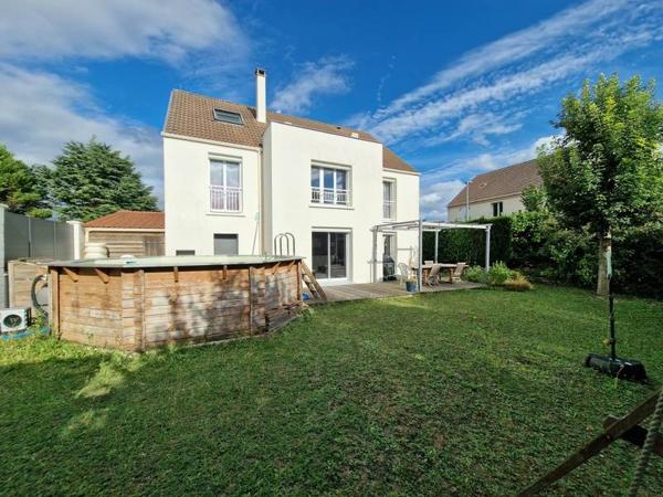 Maison 599 000 € Courdimanche 8 p 231 m² DPE A