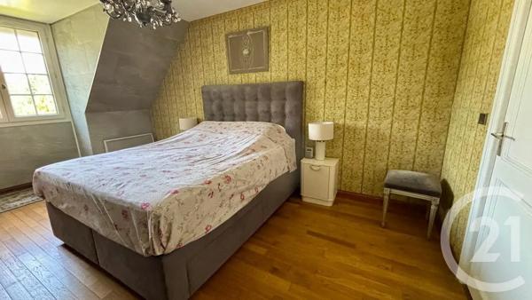 Maison à vendre  6 pièces - 152 m 2   CLAYE SOUILLY  - 77