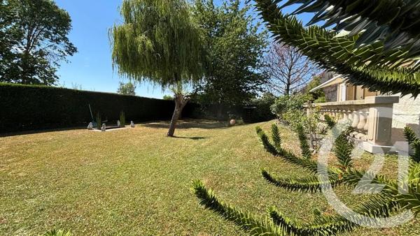 Maison à vendre  6 pièces - 152 m 2   CLAYE SOUILLY  - 77