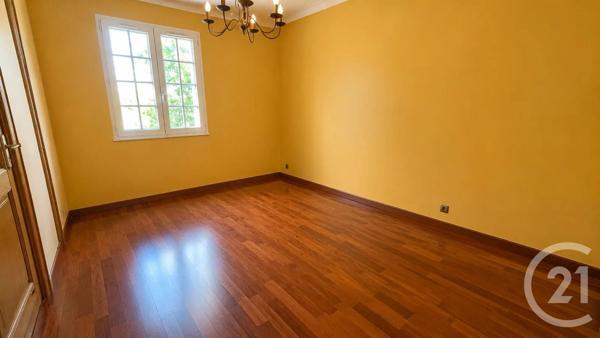 Maison à vendre  6 pièces - 152 m 2   CLAYE SOUILLY  - 77