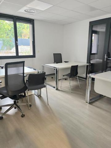 LOCAL COMMERCIAL A LOUER  SUR AXE  PASSANT PAMIERS