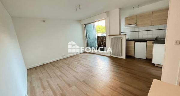 Location Studio 29.4 m² - Rueil-malmaison 92500