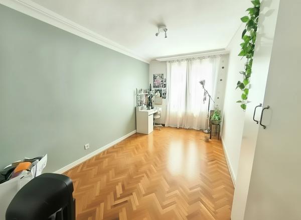 Appartement T4 + Terrasse à vendre au Camas, Marseille 05 - Réf RS1049