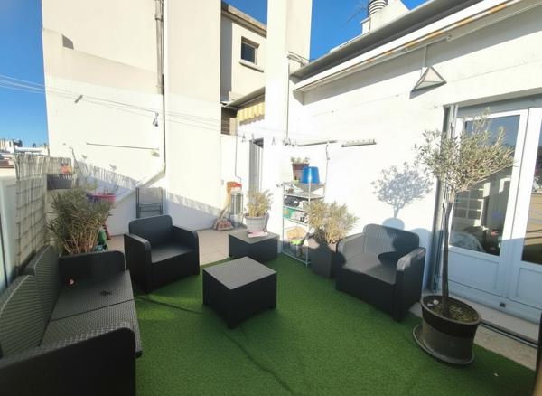 Appartement T4 + Terrasse à vendre au Camas, Marseille 05 - Réf RS1049