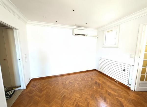 Appartement T4 + Terrasse à vendre au Camas, Marseille 05 - Réf RS1049