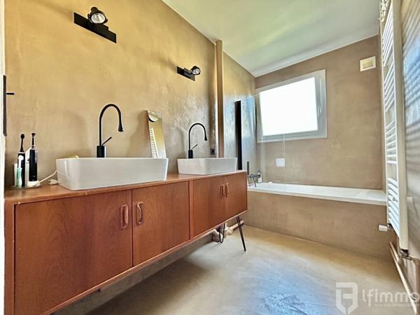 Appartement élégant 96 m2, jardin 400 m²