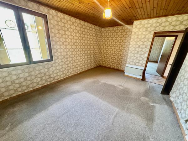 Maison de campagne à rénover Sainte-Cécile-les-Vignes (84290)