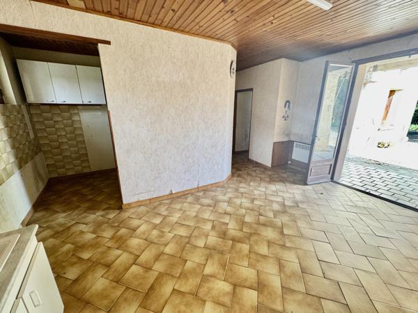 Maison de campagne à rénover Sainte-Cécile-les-Vignes (84290)