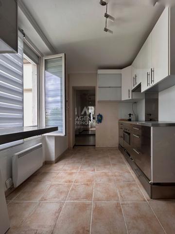 Appartement Poissy 2 pièce(s) 44.56 m2 Loyer 950 €/mois charges comprises **  - Référence  9232