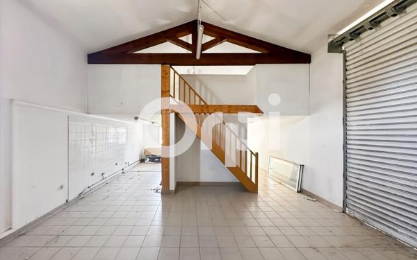 Maison à vendre    2 pièces •  Ruoms