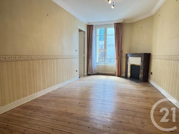 Maison à vendre  6 pièces - 155 m 2   DREUX  - 28