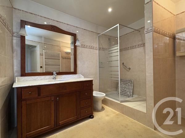 Maison à vendre  6 pièces - 155 m 2   DREUX  - 28