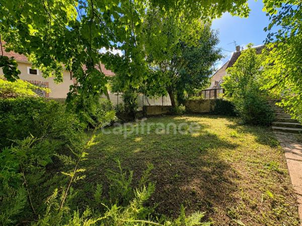 Maison à vendre 4 pièces LAROCHE SAINT CYDROINE (89)