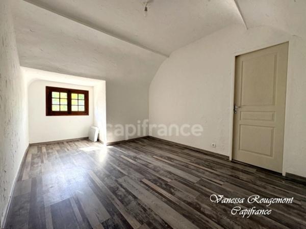 Maison à vendre 4 pièces LAROCHE SAINT CYDROINE (89)
