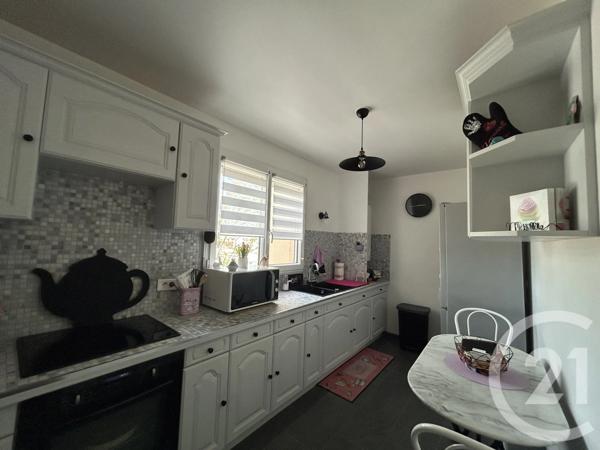 Appartement F4 à vendre  4 pièces - 83 m 2   GENNEVILLIERS  - 92