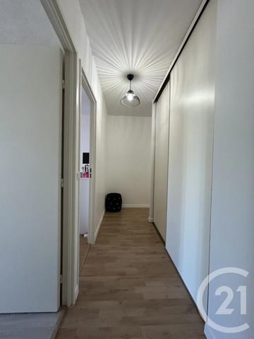 Appartement F4 à vendre  4 pièces - 83 m 2   GENNEVILLIERS  - 92