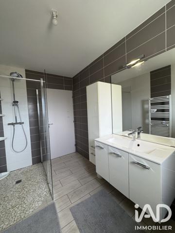 Maison à vendre 8 pièces 172 m² Bourges
