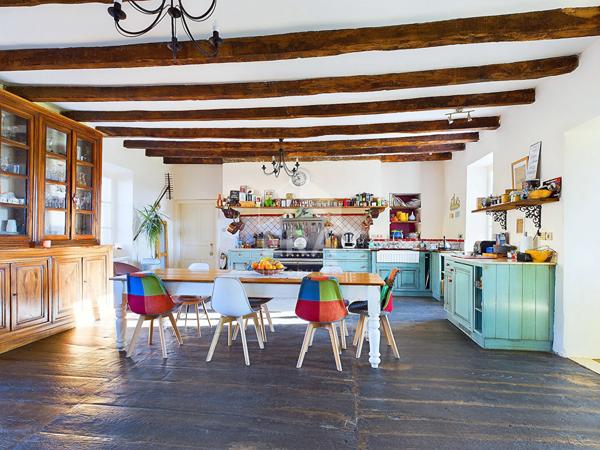 Mas La Salvetat Peyrales 6 pièce(s) 400 m2