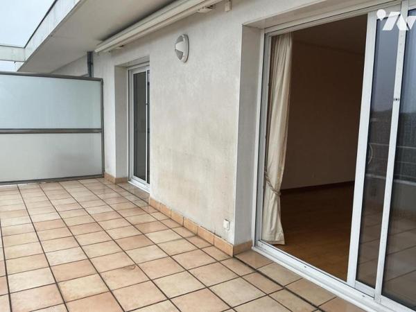 Poulfanc T 5 + 2 garages et 1 cave