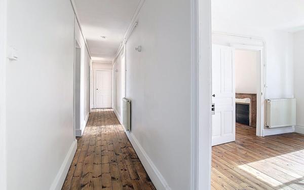 Appartement à louer    4 pièces • 103,30 m2 Aurillac