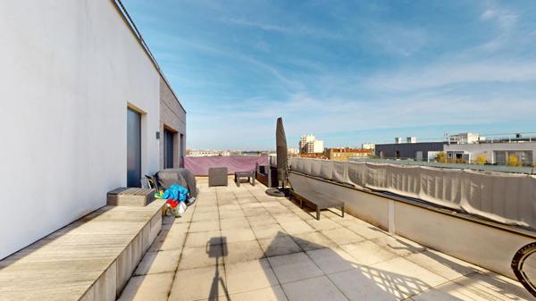 EXCLUSIVITÉ - NOISY-LE-SEC - 4 PIÈCES 70 m² - TERRASSE 40 m² - PARKINGS - CELLIER