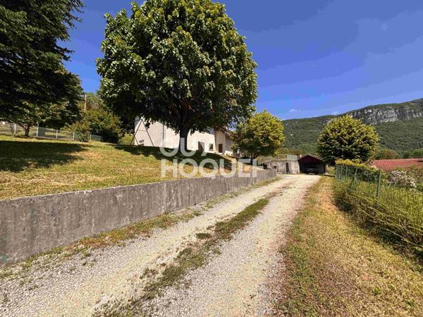 MAISON À VENDRE DE 5 PIÈCES DE 150,00 M²