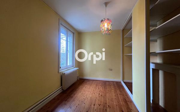 Maison à vendre    6 pièces •  Saint-Amand-les-Eaux