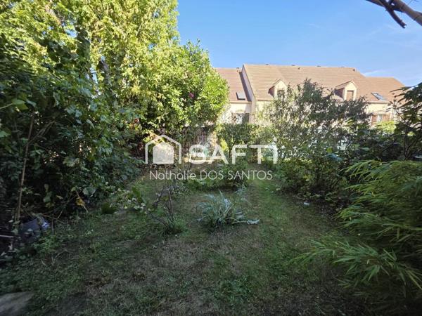 Charmant Studio avec espace chambre et jardin de 64m²