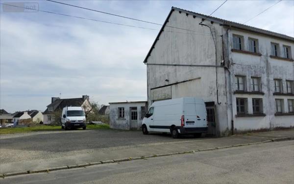 Achat - Garage et parking Carhaix-Plouguer 29270 340 m 2