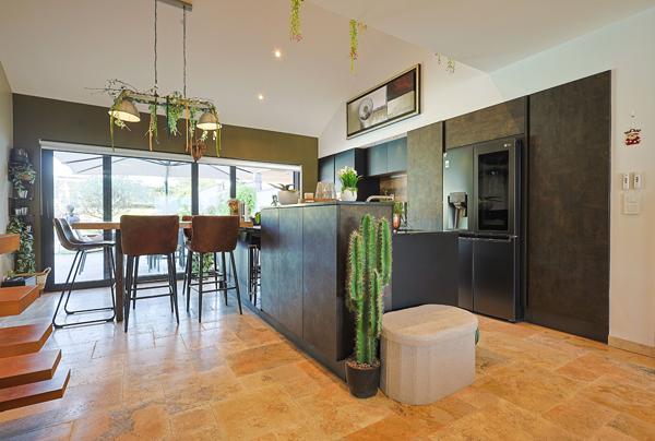 Maison 7 pièces 225 m2