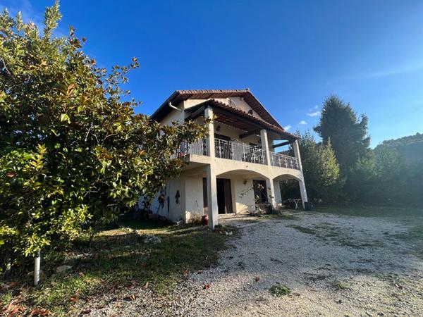 Maison Levens 6 pièce(s) 165.40 m2