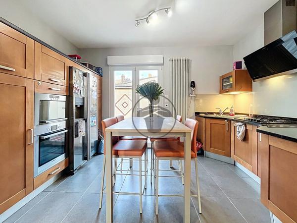 Vente Maison 5 pièces 134 m2 à Saint-Quentin