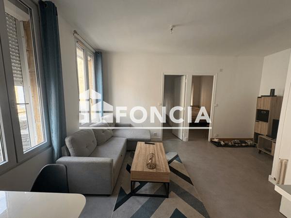 Location Appartement 3 pièces 49.2 m² - 23 RUE DE CLEVES Charleville Mezieres 08000