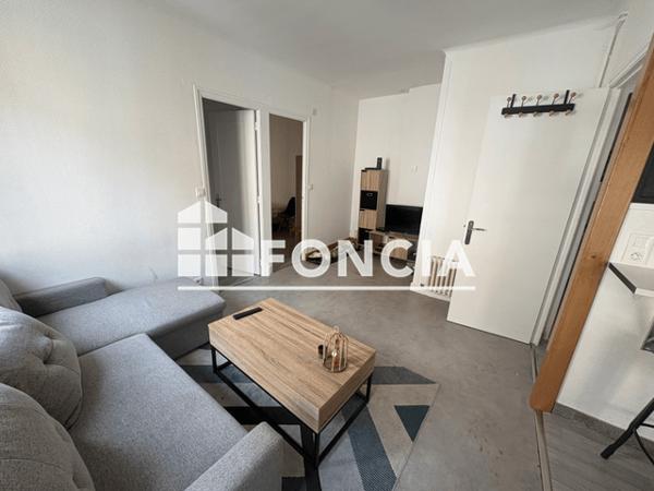 Location Appartement 3 pièces 49.2 m² - 23 RUE DE CLEVES Charleville Mezieres 08000