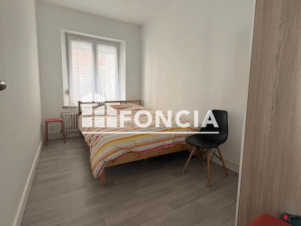 Location Appartement 3 pièces 49.2 m² - 23 RUE DE CLEVES Charleville Mezieres 08000