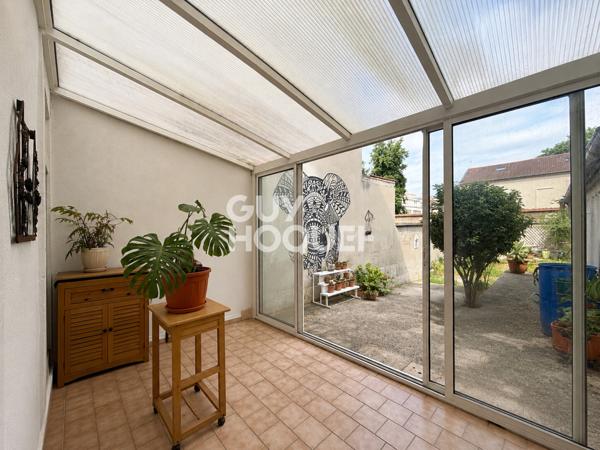 Appartement 2 pièces avec jardin, terrasse et dépendances – Gare de Reims