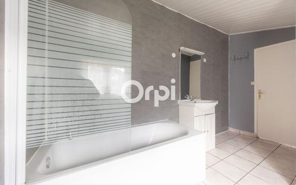 Maison à vendre    3 pièces • 75 m2 Lens