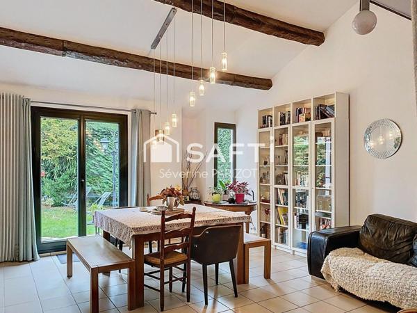 Maison familiale - 4 chambres - Garage - Proche RER